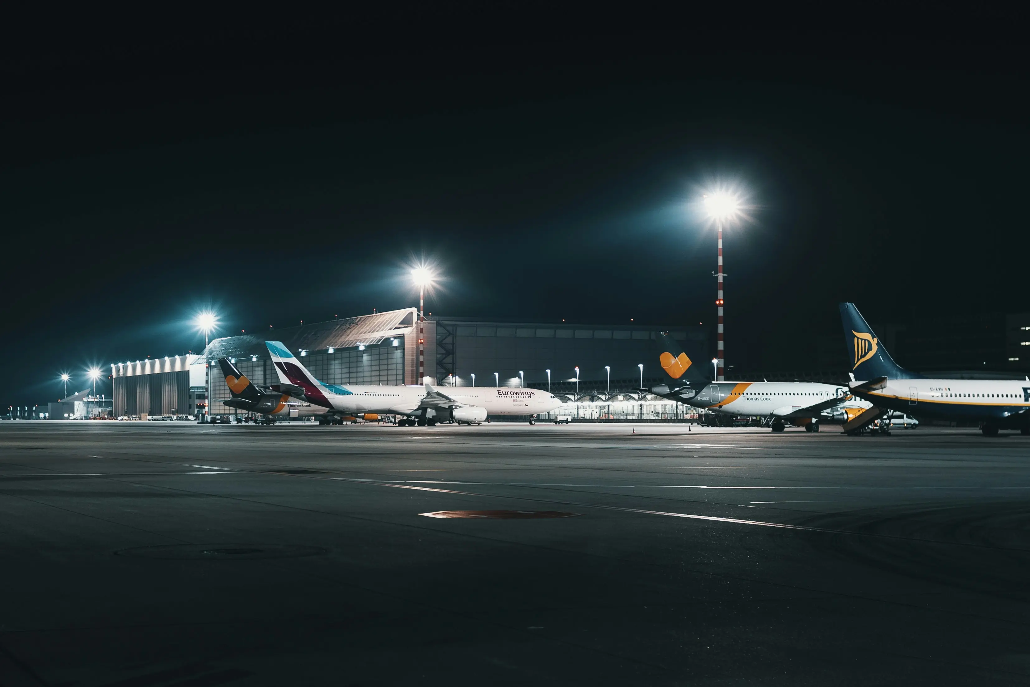 Image depicting airport to airport transfer service